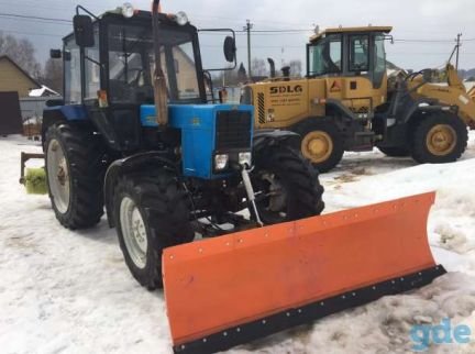 Мтз82 с трактоной телегой и гидроповоротным