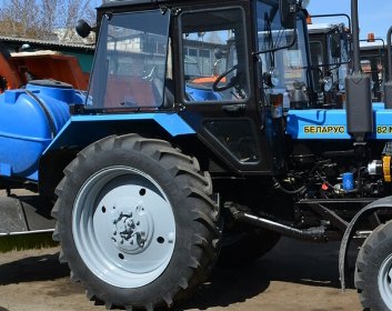 Аренда трактора и спецтехники