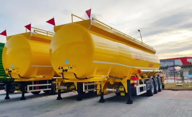 Перевозка и доставка в срок нефтепродуктов