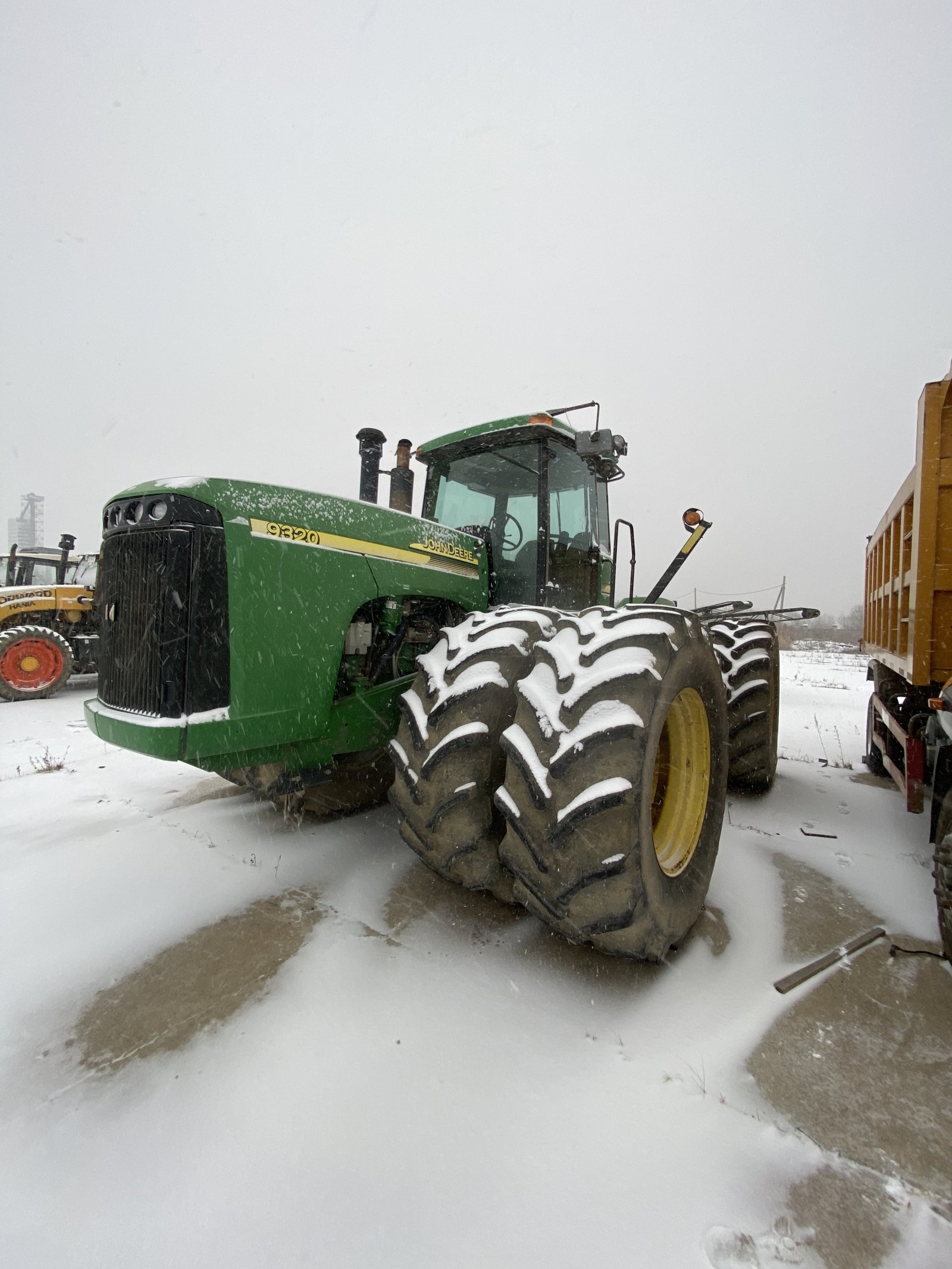 Трактор JONH DEERE Уссурийск сельскохозяйственный
