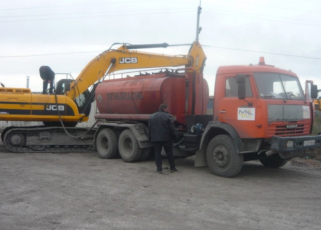 Услуги Бензовоза камаз V9570л. насос, 2 секции