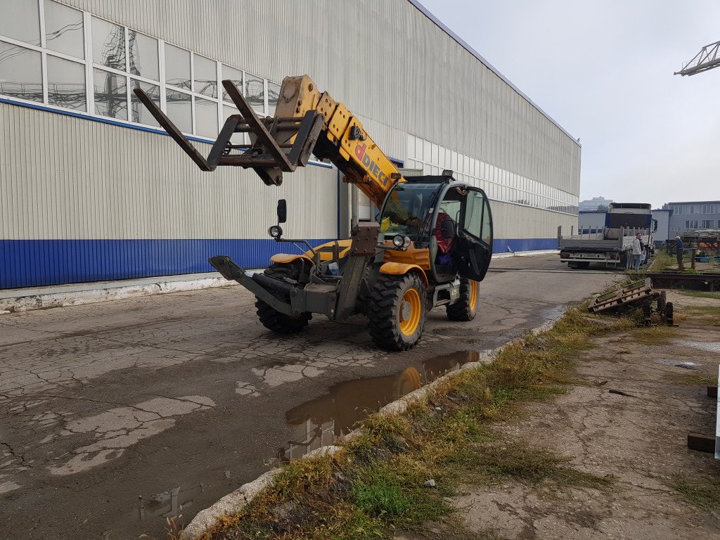 Телескопический погрузчик аренда. Погрузка