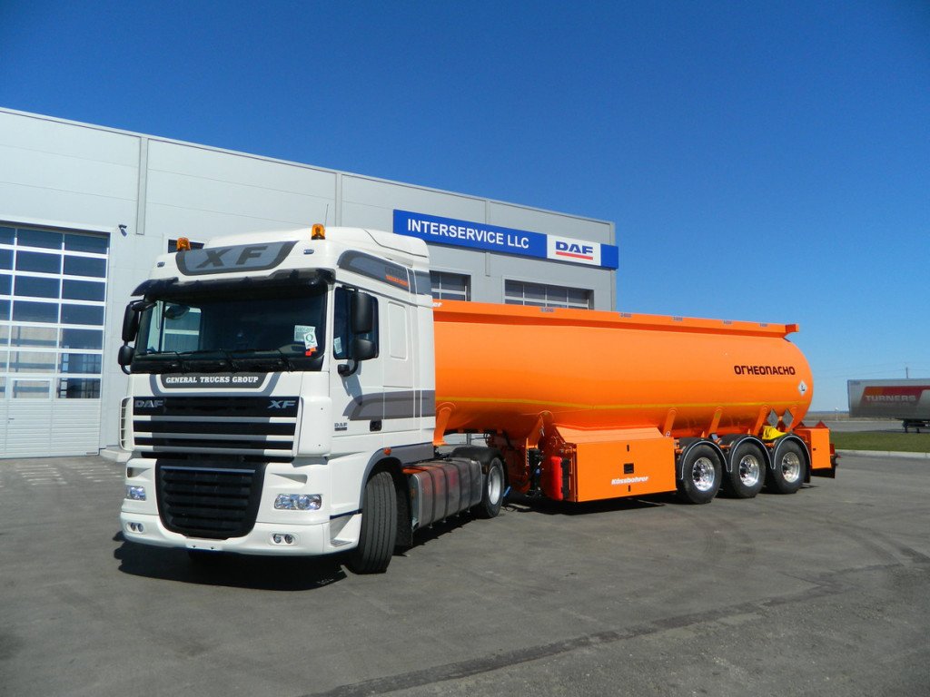 Услуги бензовоза DAF