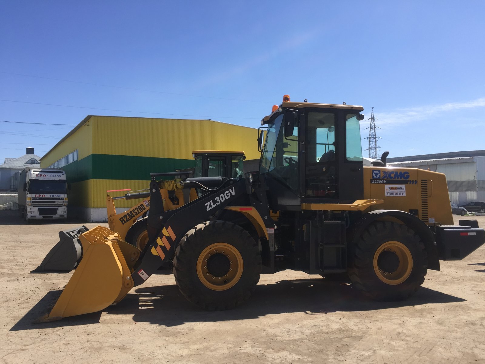 Продам фронтальный погрузчик XCMG ZL30G