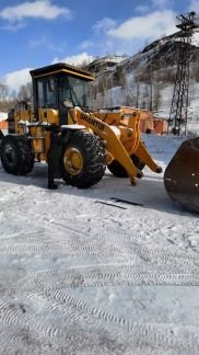 Планировка фронтальным погрузчиком в Чите