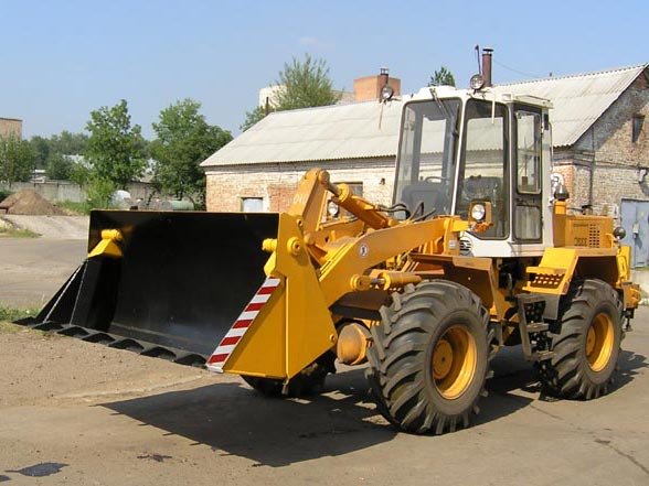Фронтальный погрузчик от собственника