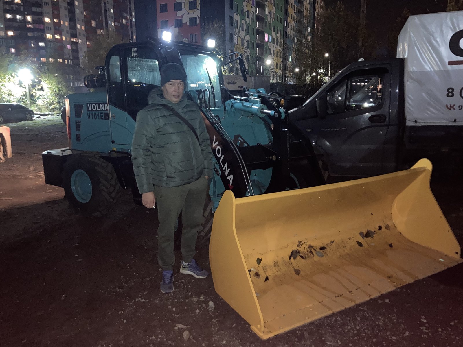 Фронтальный сочлененный погрузчик ковш 1 куб
