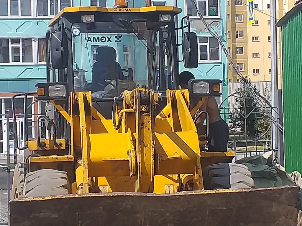 Услуги фронтального погрузчика