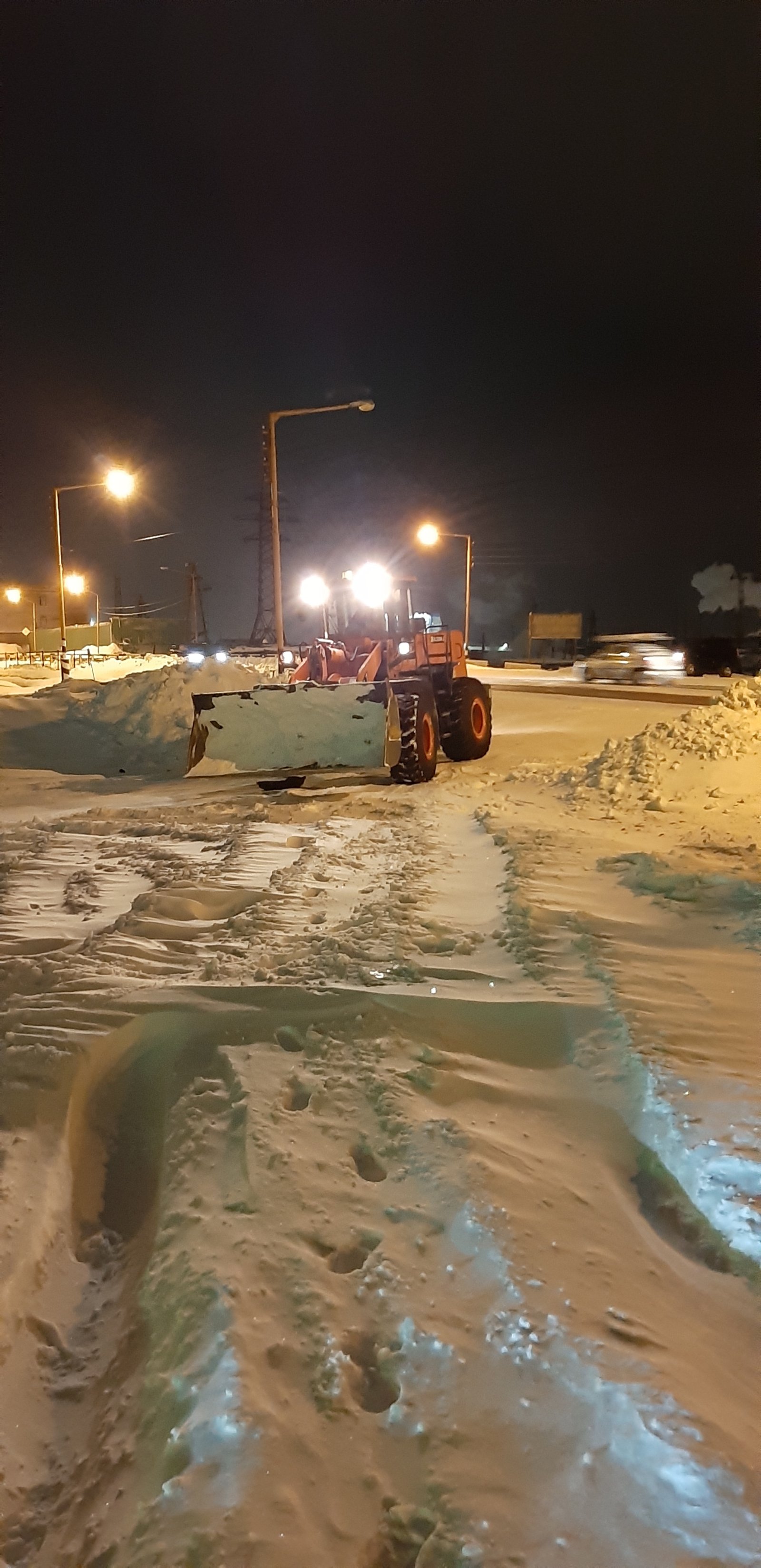 Погрузчик Фронтальный в Аренду в Норильске, обл