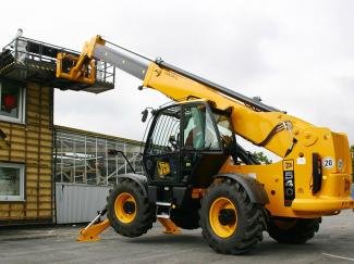 JCB 540-140 Услуги телескопического погрузчика