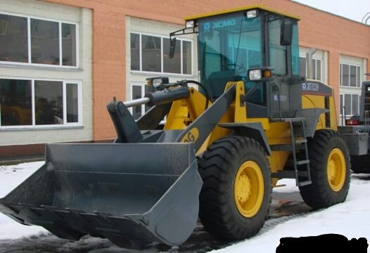 Фронтальный погрузчик XCMG