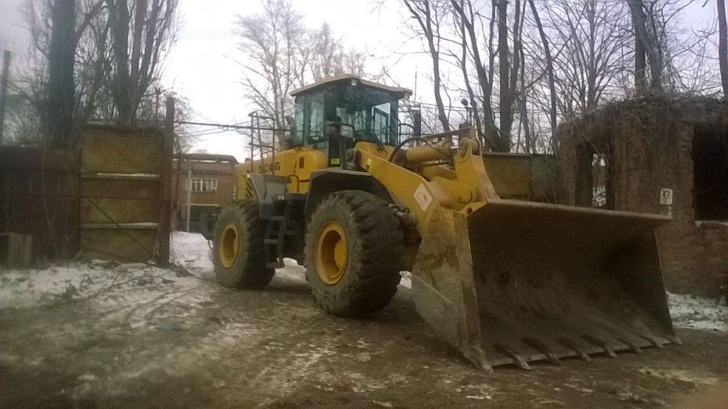 Сдам в аренду фронтальный погрузчик 5т