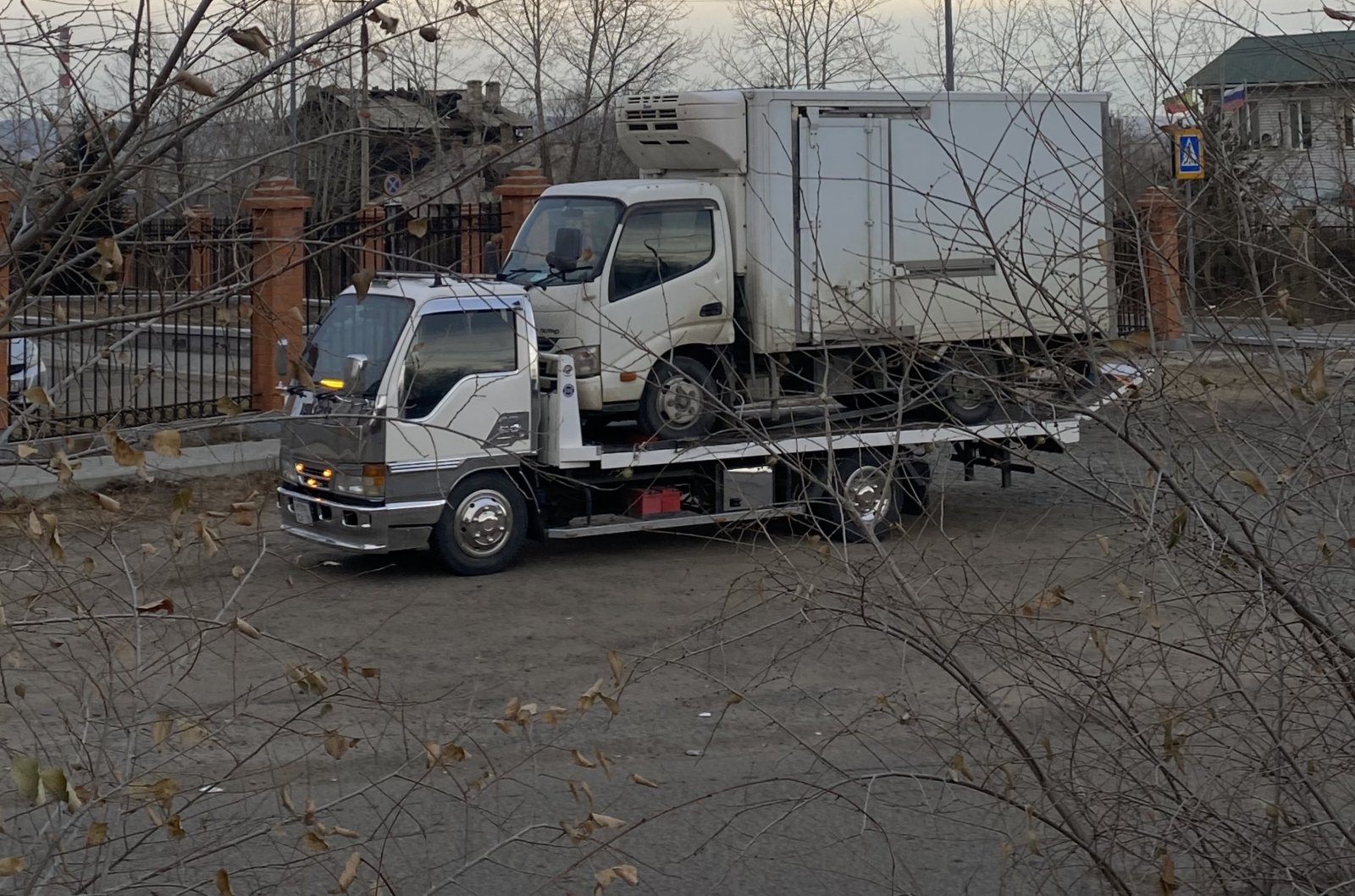Вызвать эвакуатор 75 3, 5 тонны с полной погрузкой