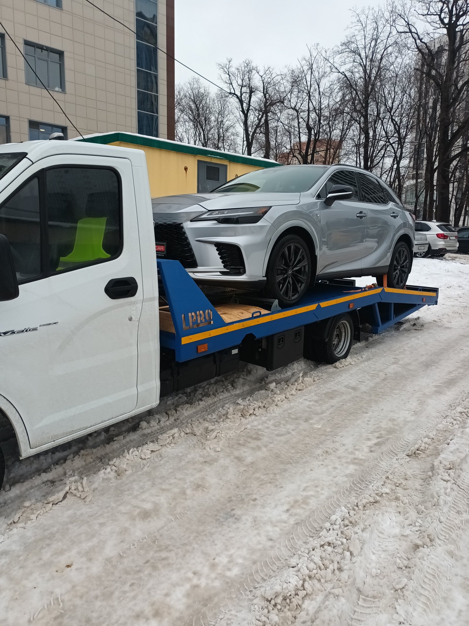 Услуги эвакуатора от собственника