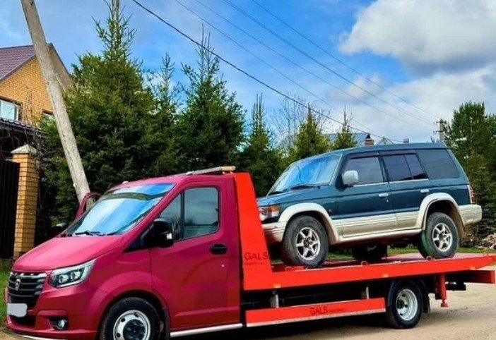 Быстрый вызов эвакуатора после поломок и ДТП