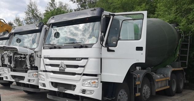 Автобетоносмеситель Howo V12 | АРЕНДА
