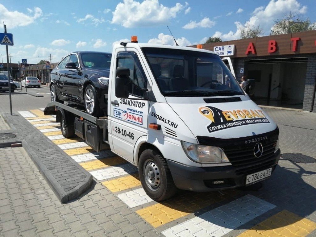 Автоэвакуатор 24 / 7. АККУРАТНО, БЫСТРО