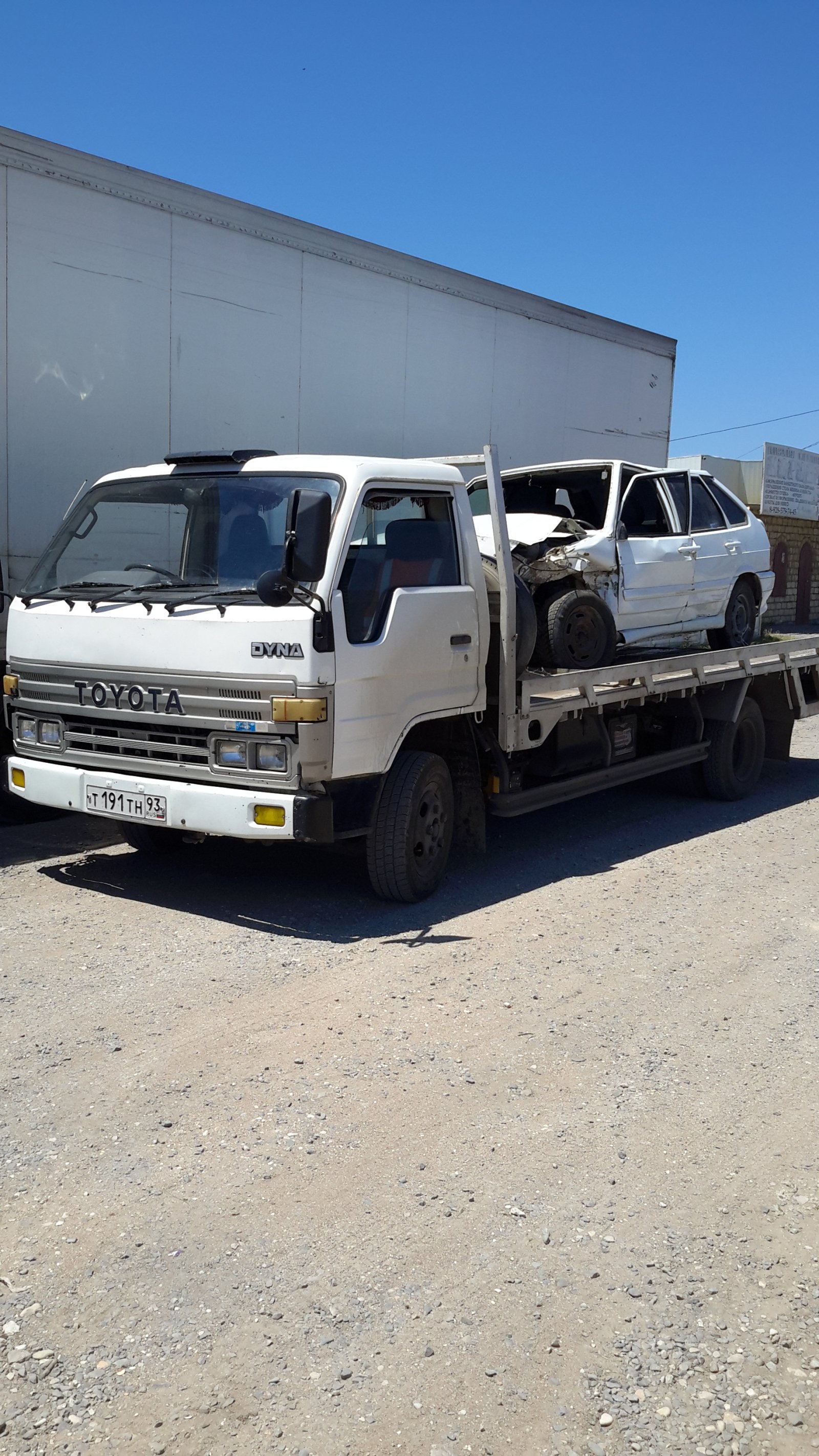 8 928 805-58-05 эвакуатор. Перевозка авто