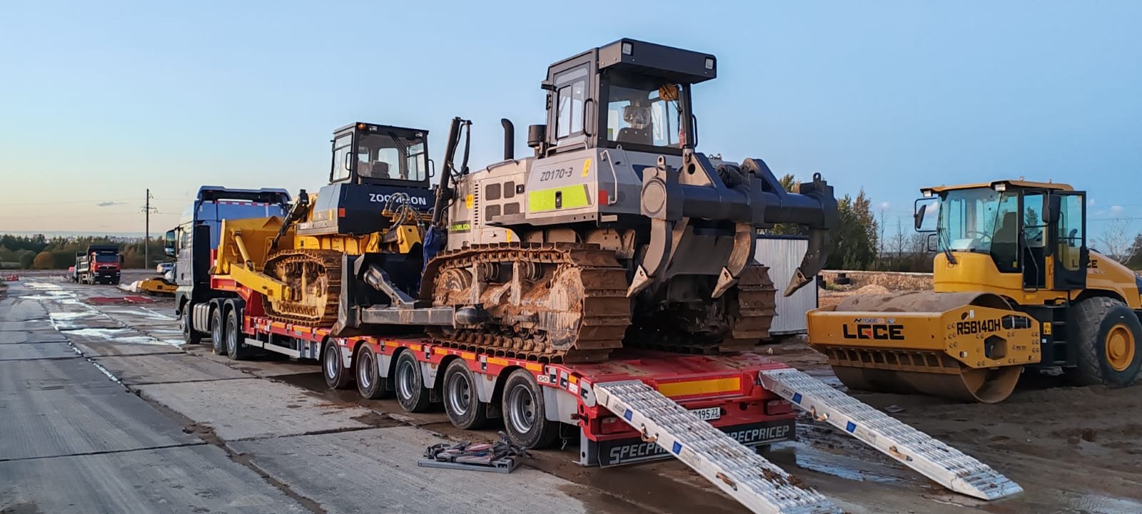 Бульдозер shantui sd17 с рыхлителем. Доставка своим тралом