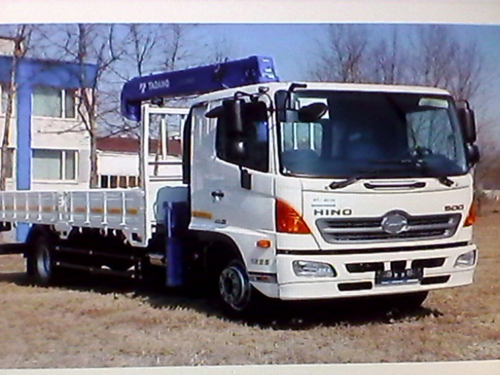 Грузовики с краном 5 и 8тонн 66-07-08