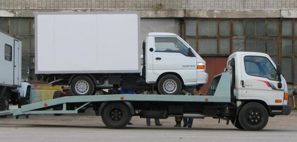 Недорогая эвакуация авто на Hyundai HD-78 по области