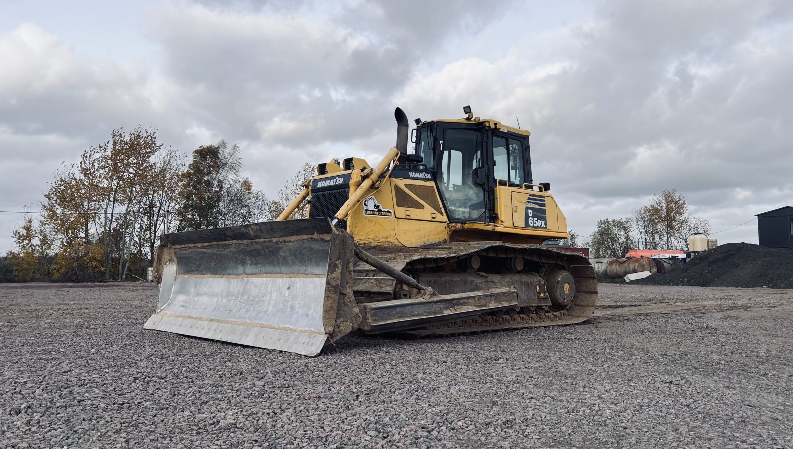 Аренда бульдозера Komatsu D65 (болотник)