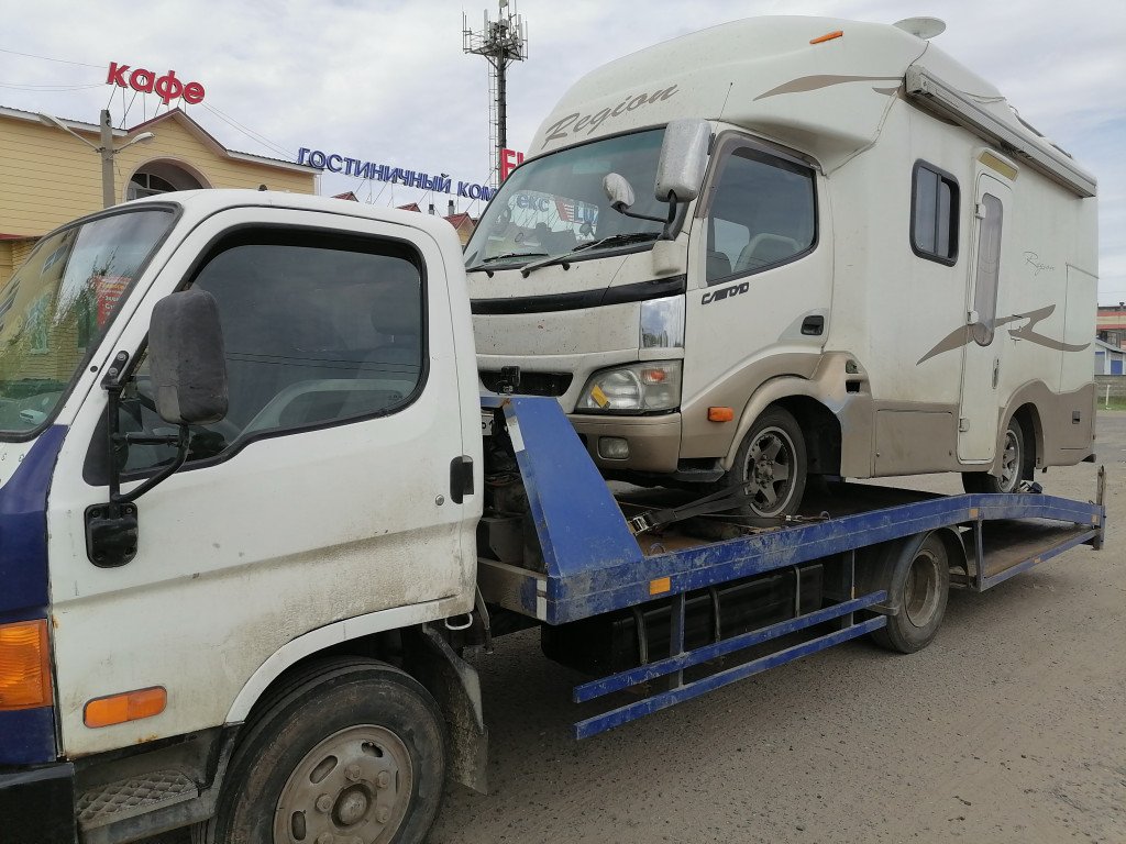 Эвакуатор со сходнями Камышин