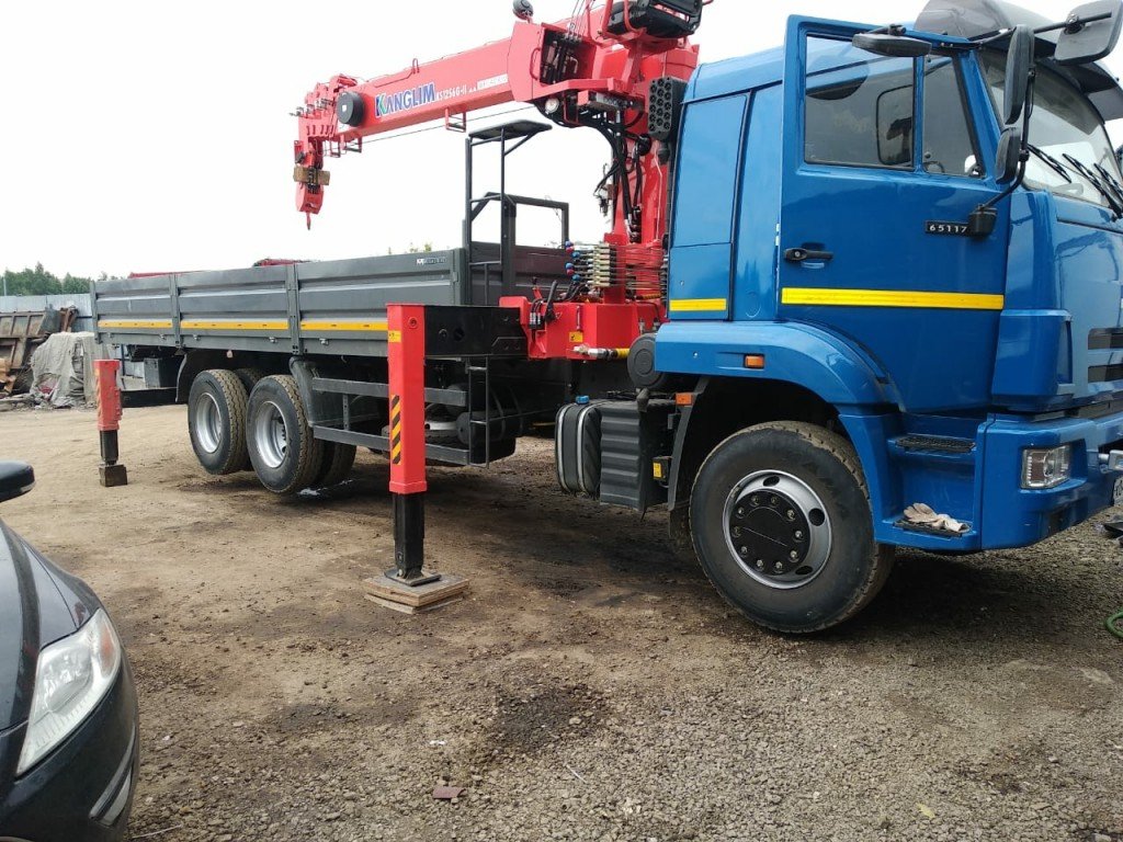 Услуги манипулятора Hino, один из крупнейших автопарков РФ