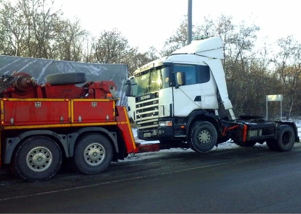 Грузовой эвакуатор до 70 тонн круглосуточно