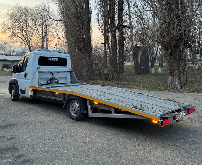Услуги эвакуатора 2. 5 тонн