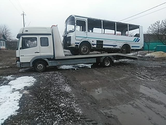 Услуги эвакуатора Мерседес любой сложности, быстро