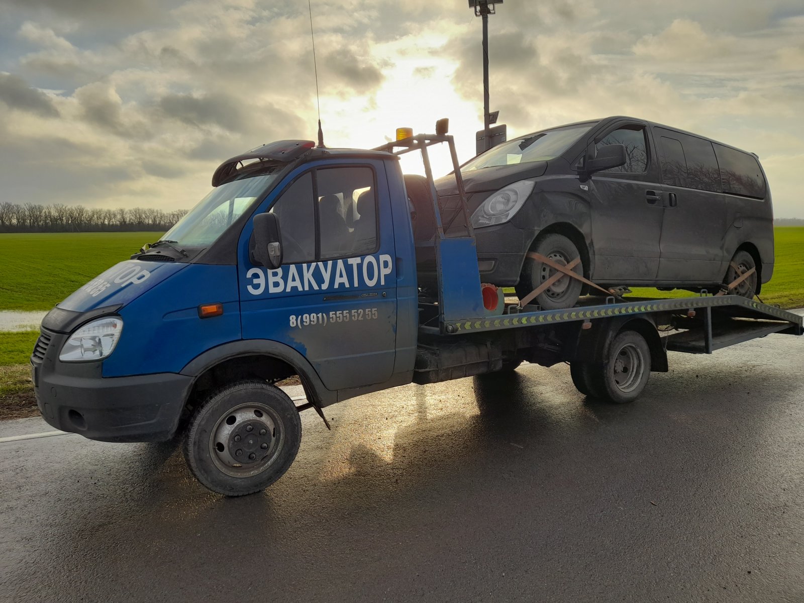 Эвакуатор 24 / 7 до 3 тонн вызвать