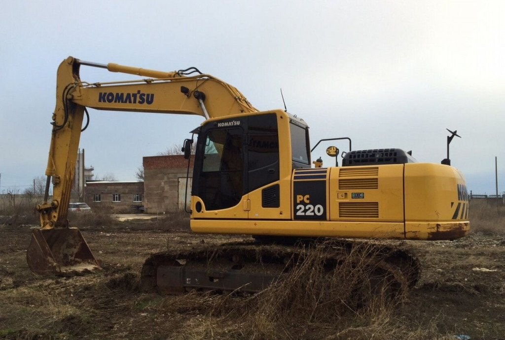 Аренда гусеничного экскаватора Komatsu