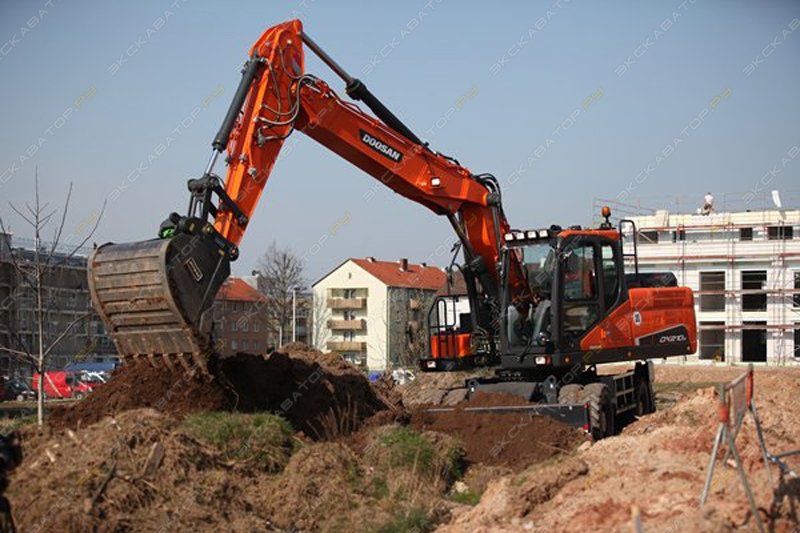 Аренда гусеничного экскаватора Doosan DX300LCA