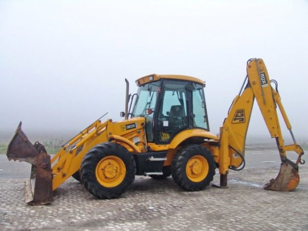 Аренда экскаватора-погрузчика JCB 3cx-super в Казани