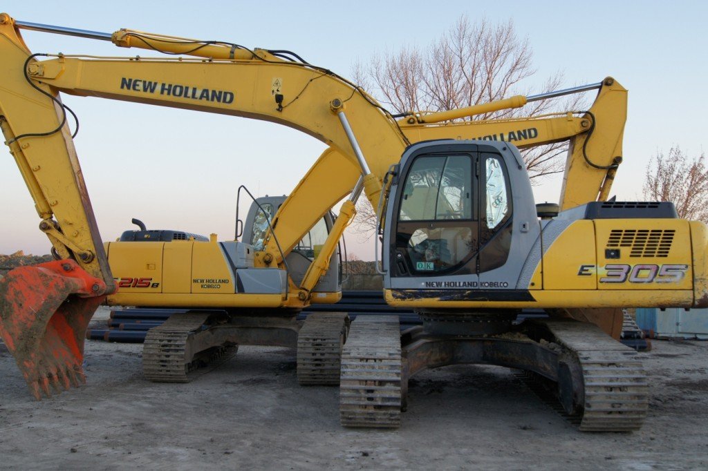 аренда экскаватора от 1М3 hitachi по краю