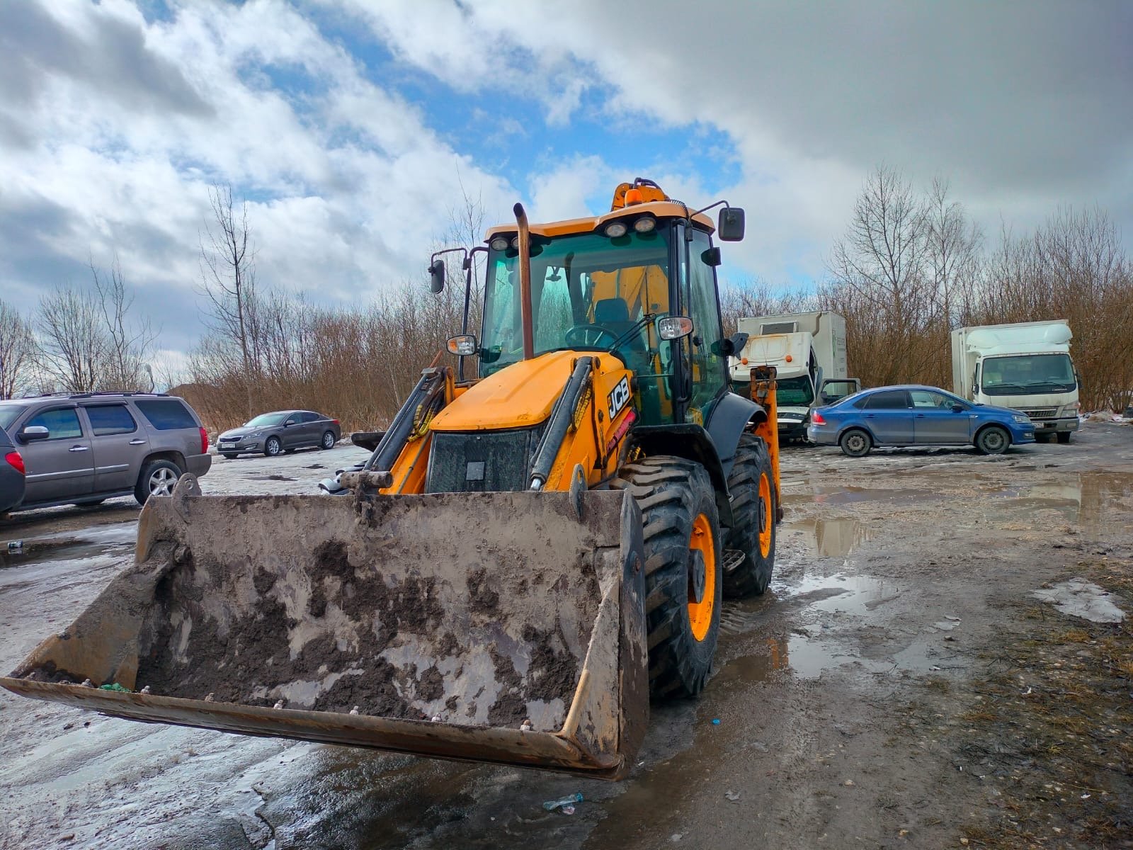 Аренда экскаватора погрузчика JCB 3CX