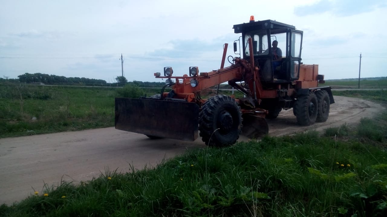 В аренду автогрейдер дорожный Д-180