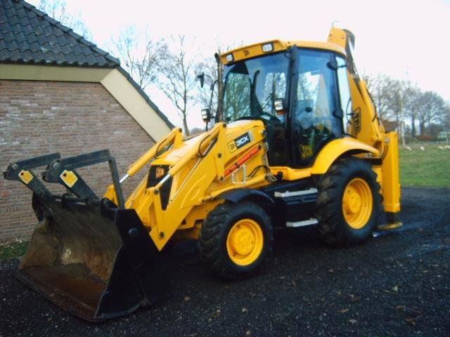 Аренда экскаватора-погрузчика JCB 3 CX