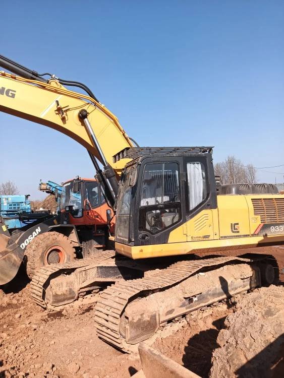 Услуги полноповоротного экскаватора LIUGONG 933E стрела 6, 2