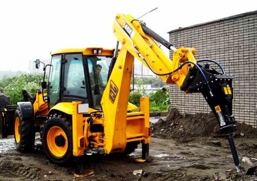 Услуги экскаватора погрузчика JCB 4CX