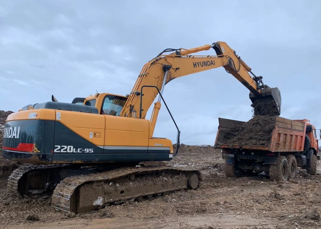 Экскаватор hyundai 220 в Аренду