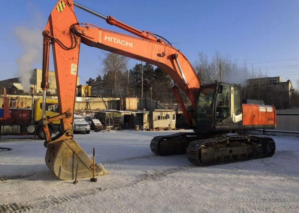 Услуги экскаватора Hitachi