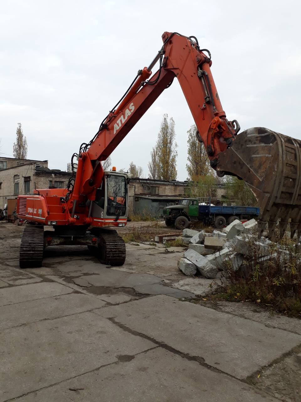 Аренда экскаватора от собственника