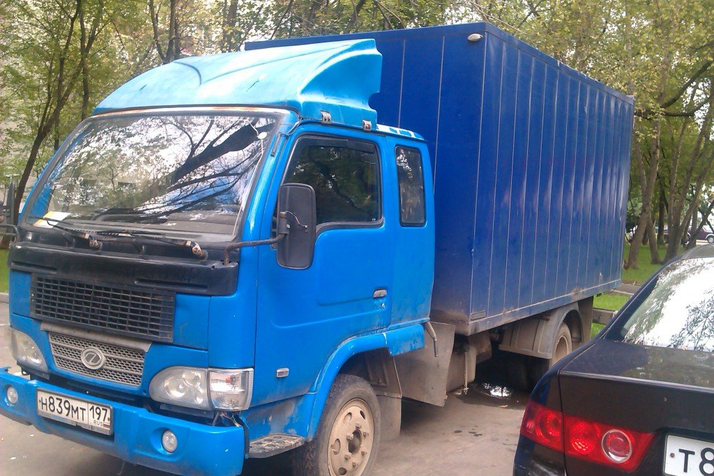 Доставка грузов до 2 тонн на бортовом Hyundai по области