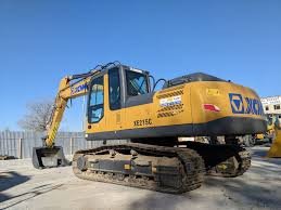 Гусеничный экскаватор JCB аренда