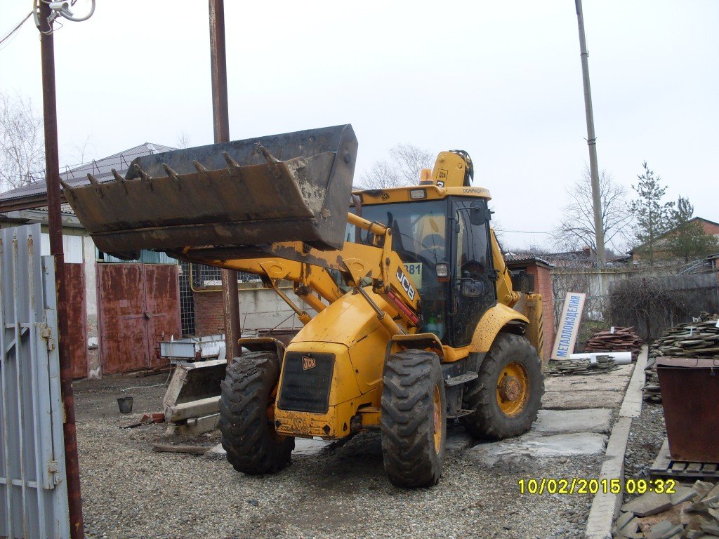 Аренда JCB экскаватор-погрузчик услуги