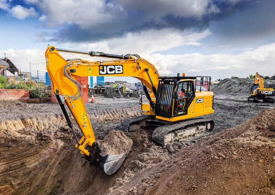 Услуги экскаватора Komatsu PC210
