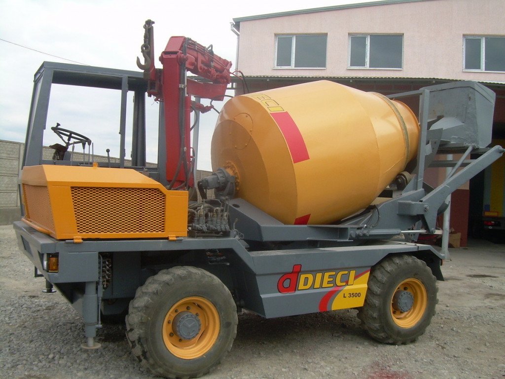 Аренда автомиксера 3 м3 dieci