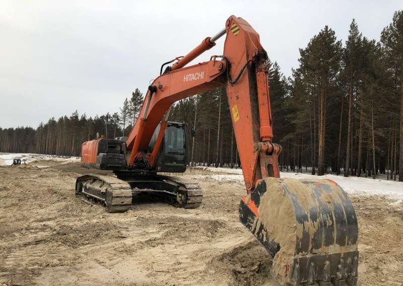 Hitachi 330 от собственника
